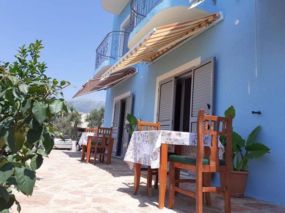Bluflest Bed and Breakfast Dhërmi Eksteriør billede